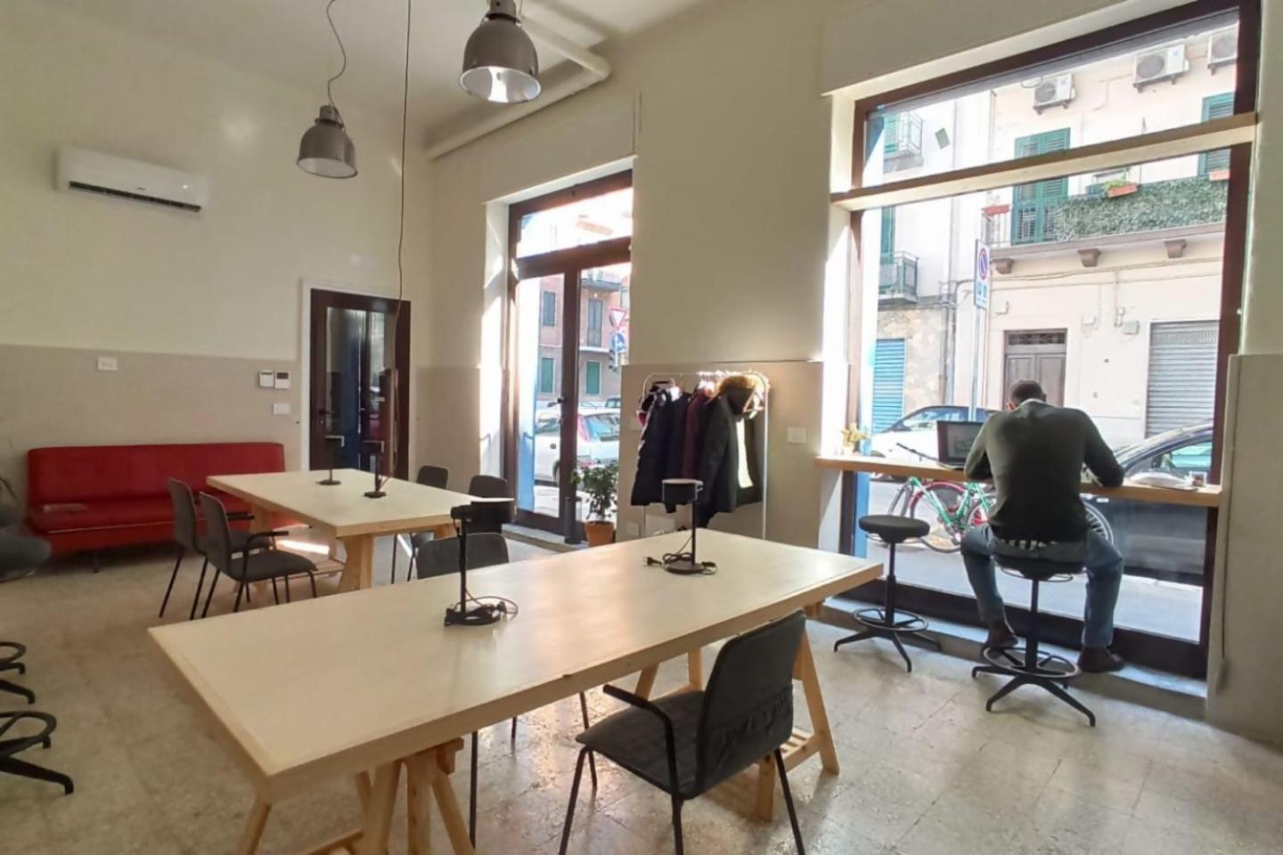 Lostabile Guesthouse & Coworking Bari Eksteriør bilde